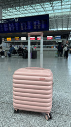 SUPER SOLU suitcase (18-inch hand luggage/22-inch checked luggage, selectable separately), PC+ABS lightweight trolley with antibacterial nanosilver handle, TSA lock, organizer interior hand fan – shipped from Germany