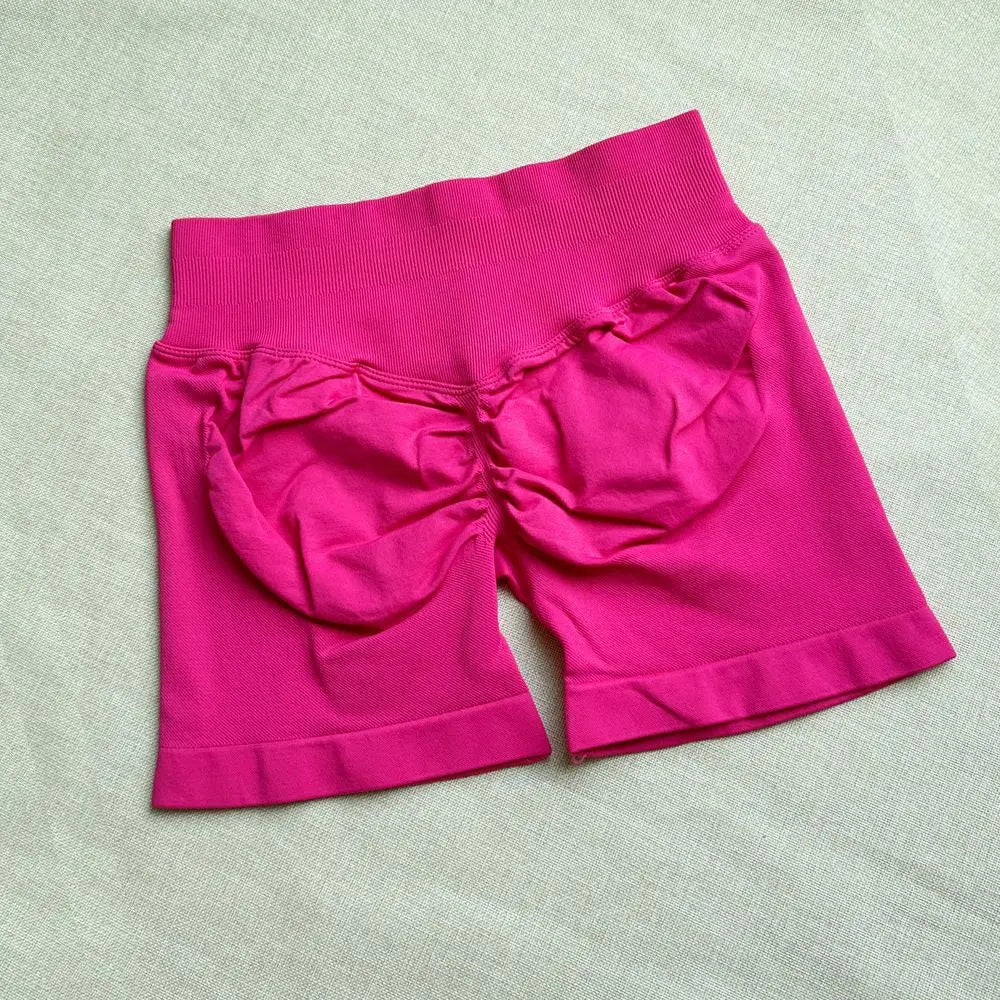 2026 NEW Running Sports Shorts Women Buttock Lift Leggings Women Cycling Slim Fit Workout Shorts High Waist Yoga Shorts