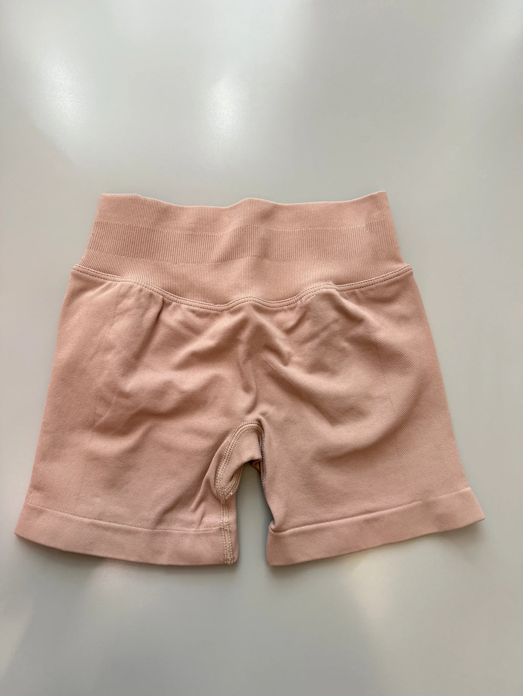 Impact Shorts 4.5" Seamless High Stretch Low Ribbed Band Subtle Glute Contour Shorts Fitness Workout Yoga Gym Shorts