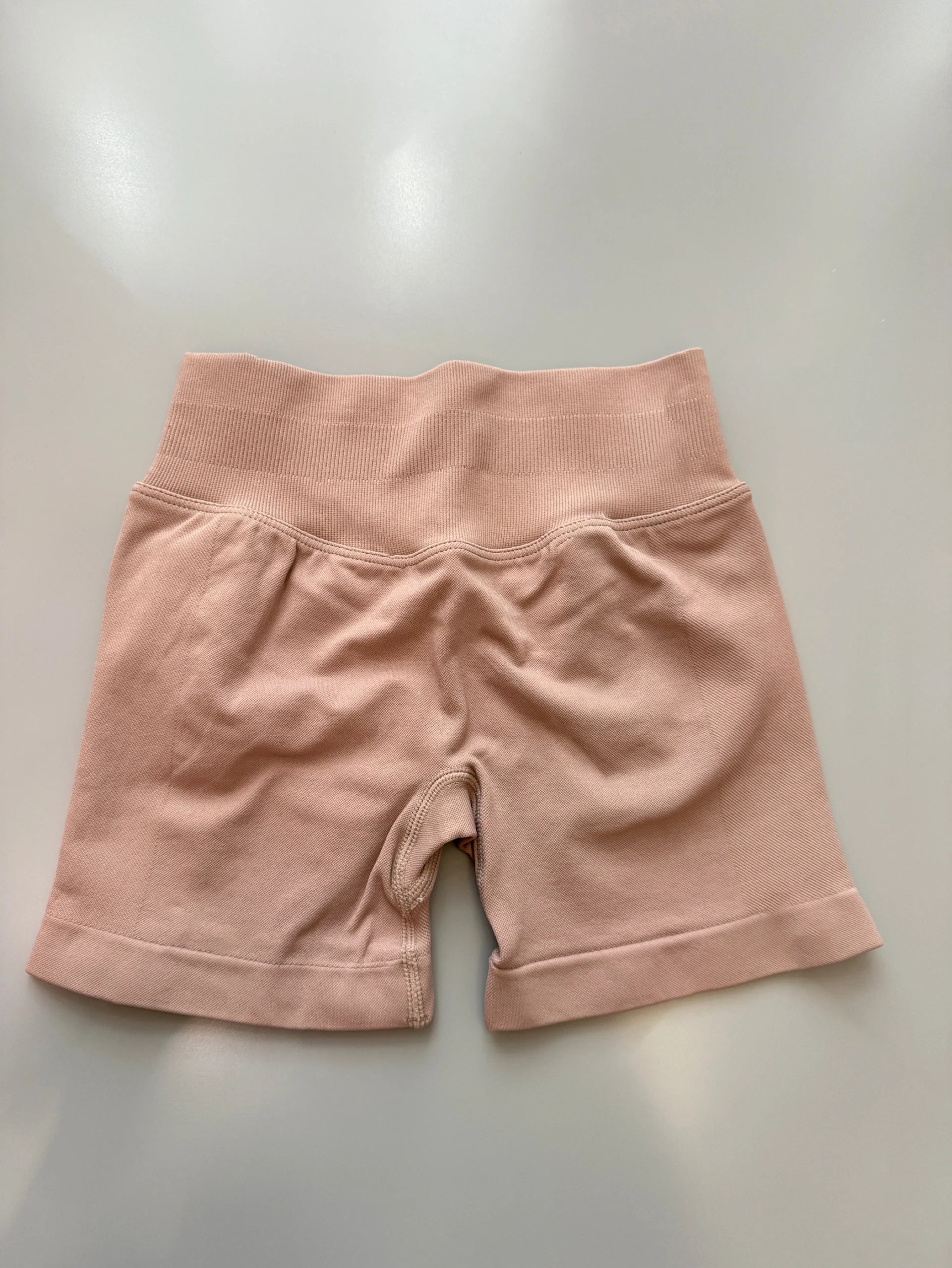 Impact Shorts 4.5" Seamless High Stretch Low Ribbed Band Subtle Glute Contour Shorts Fitness Workout Yoga Gym Shorts