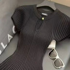 New Black Knitted Dress Fashionable Elegant Style Exuding A Goddess-like Charm Slimming Form-fitting Dress with A Cinched Waist
