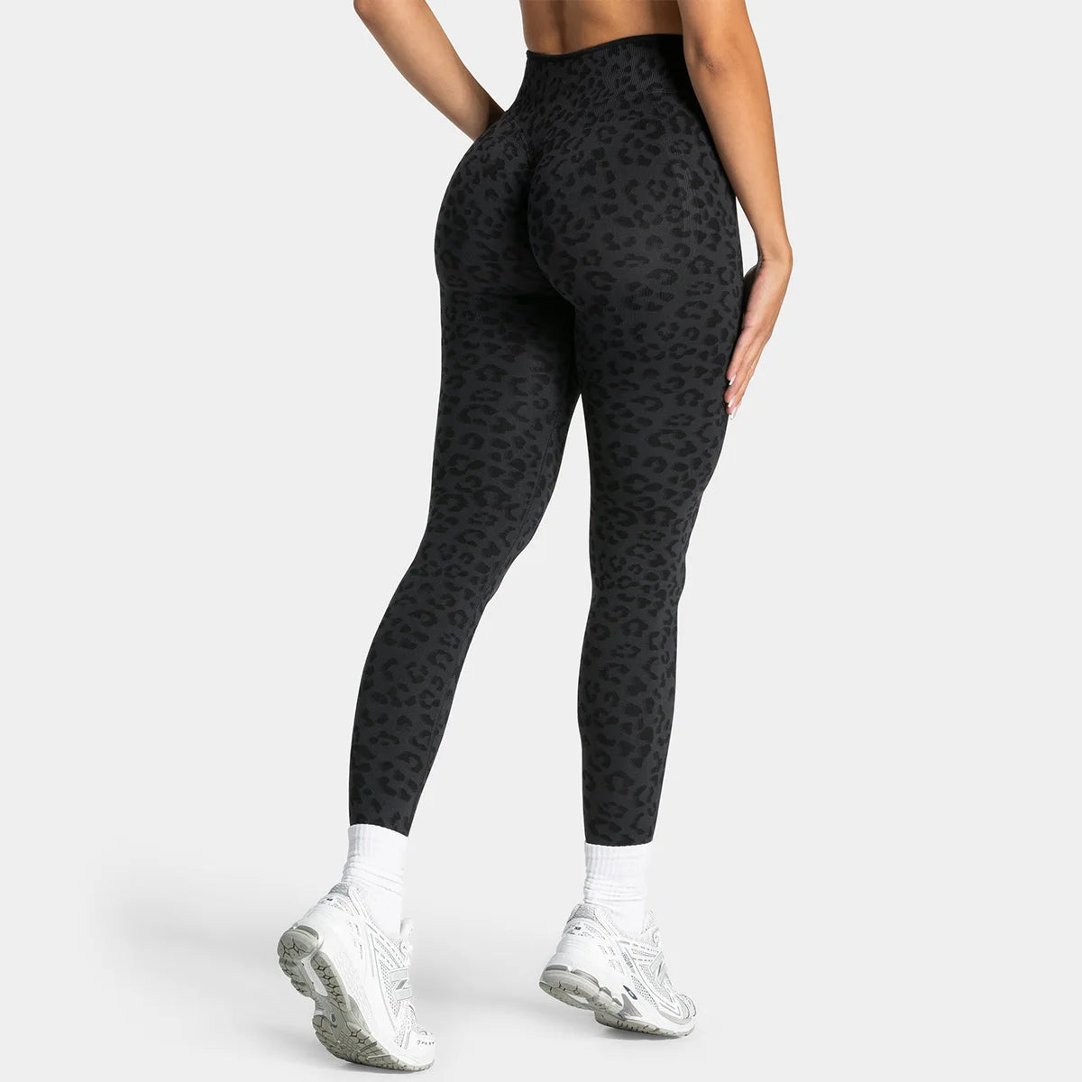 Teveo Tight-fitting Leopard-print Seamless Yoga Pants with Nude-skin High Elasticity Suitable for Fitness Running Pants
