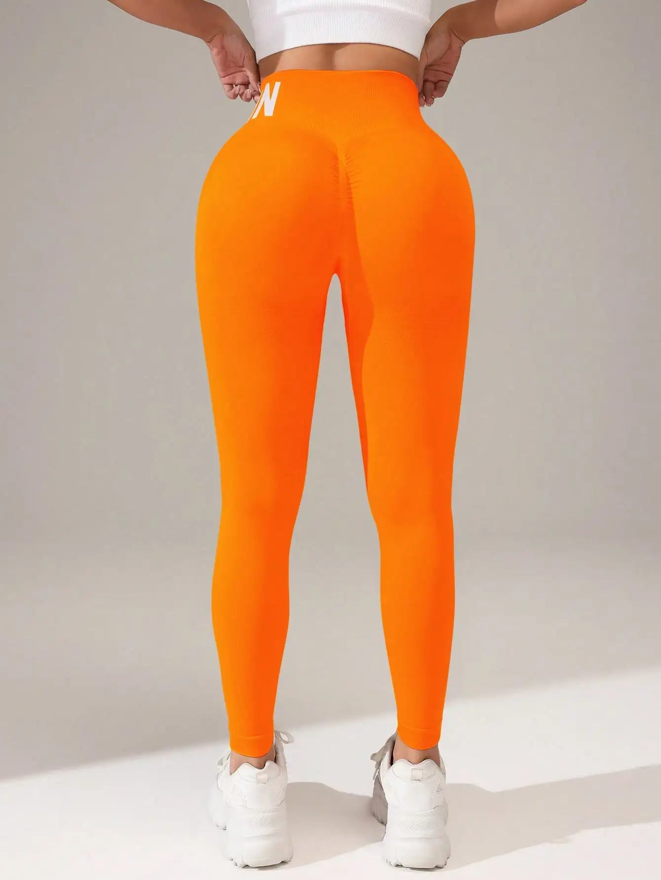 European and American Seamless Yoga Leggings with Waistband Lettering, Butt-Lifting, Quick-Dry Women's Breathable Tights for Pea Secondary image
