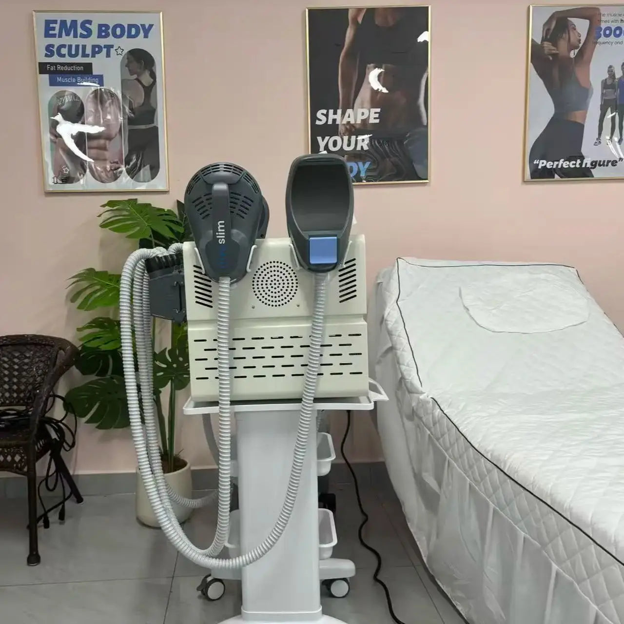 Newest Myoslim Neo RF EMS Body Sculpting Butt Lift EMS Machine 6500W HI-EMT Muscle Stimulator Body Shaping Massage Equipment