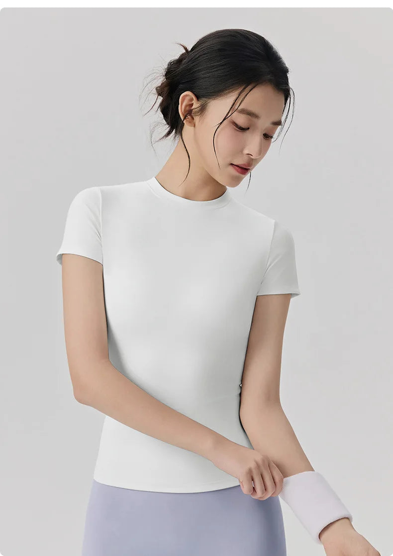 Spring and Summer Yoga Wear Short-sleeved Nude Tight-fitting Fitness Wear for Women Outdoor Running Training Sports T-shirt