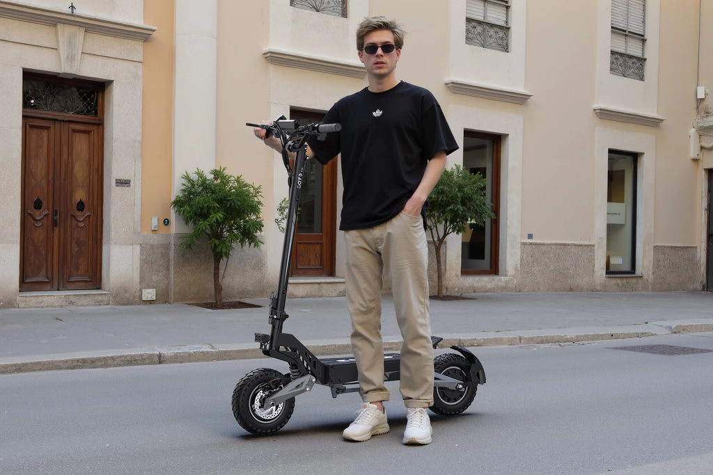T10 Portable E-Scooter 900W Peak Power 48V 13.5/18 Ah Battery Electric Scooter for Adults 11inch Off-road Tire Scooters Electric