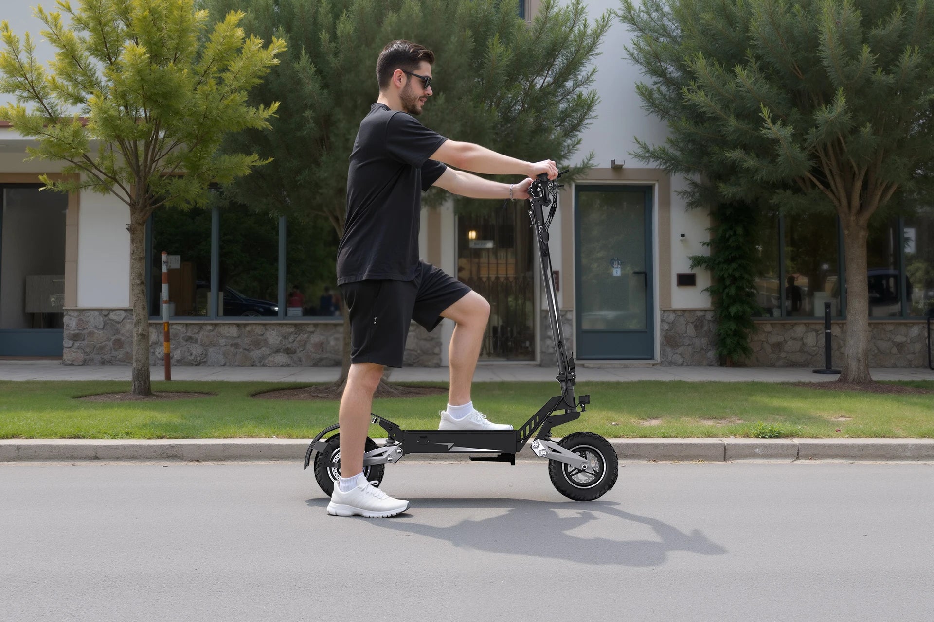 T10 Portable E-Scooter 900W Peak Power 48V 13.5/18 Ah Battery Electric Scooter for Adults 11inch Off-road Tire Scooters Electric