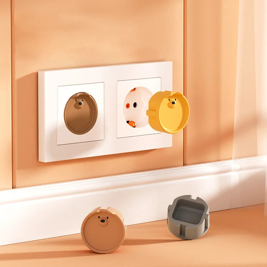 European Standard Socket Protective Cover Silicone Dustproof Protective Cover Against Electric Shock Baby Safety Protection Main image
