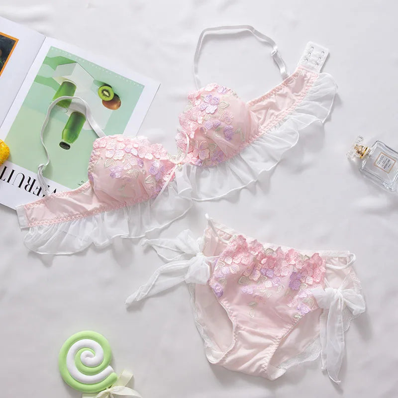 Female embroidered bow lingerie briefs set Japanese sweet bra set triangle cup without steel ring bra student underwear Main image
