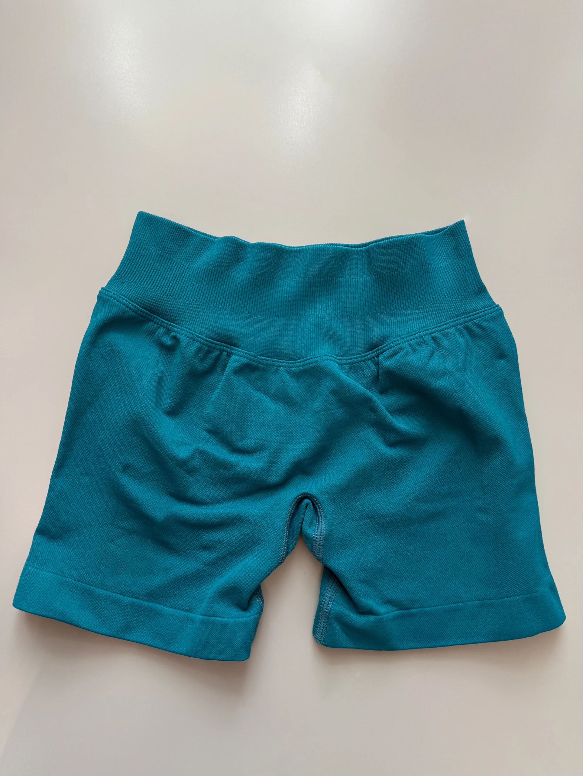 Impact Shorts 4.5" Seamless High Stretch Low Ribbed Band Subtle Glute Contour Shorts Fitness Workout Yoga Gym Shorts