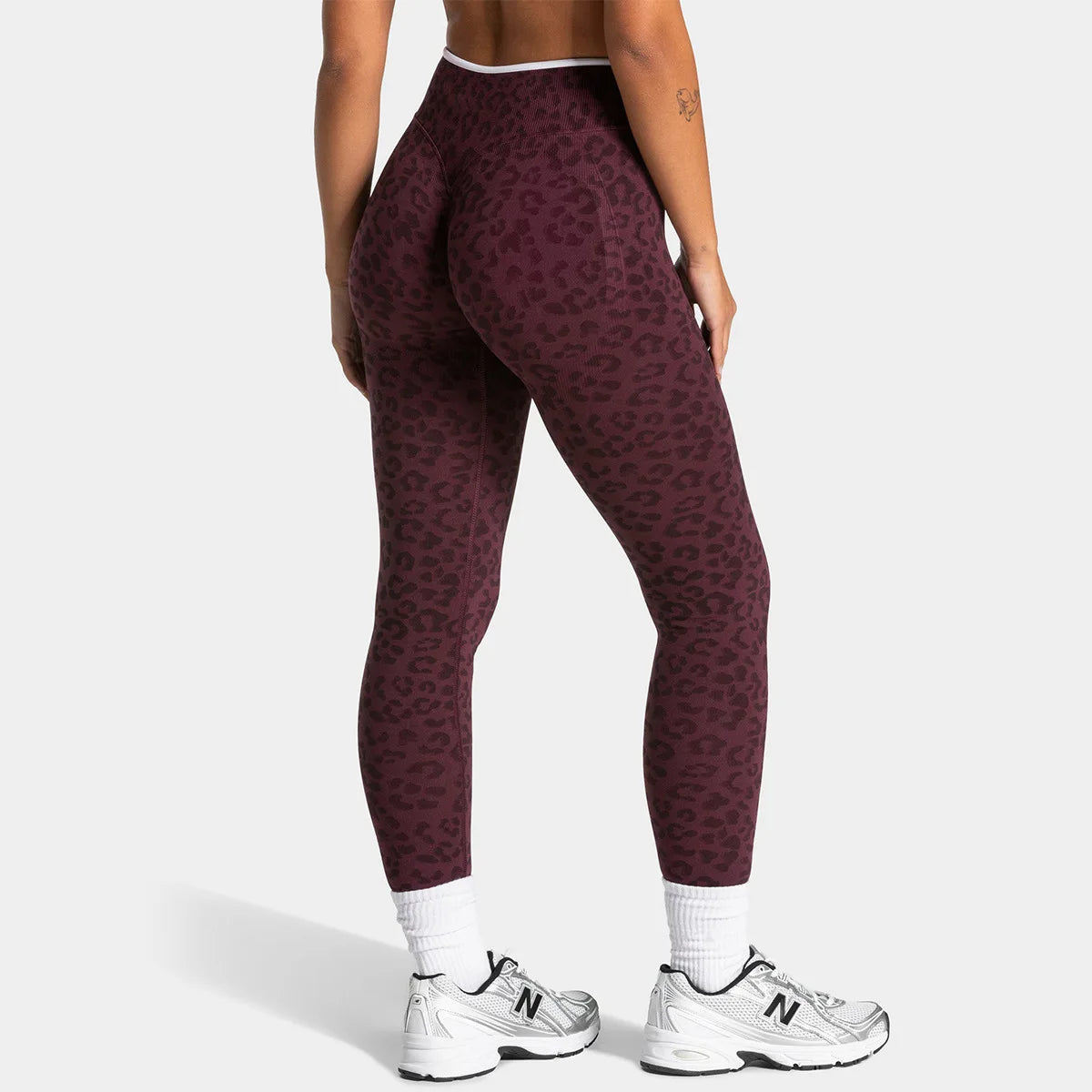 Teveo Tight-fitting Leopard-print Seamless Yoga Pants with Nude-skin High Elasticity Suitable for Fitness Running Pants