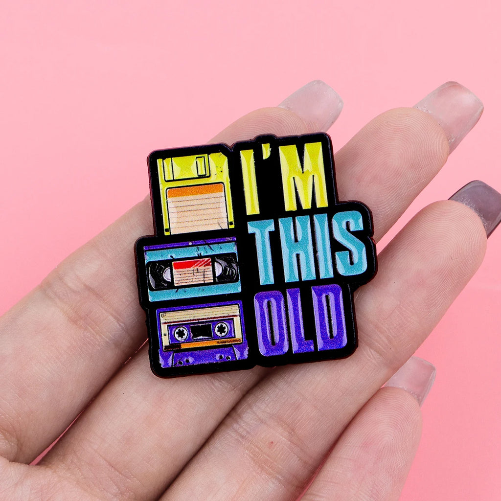 Retro 80s 90s Enamel Pins Vintage Cassette Tape Brooches Old School Lapel Pins for Backpacks Jewelry Gift For Friends