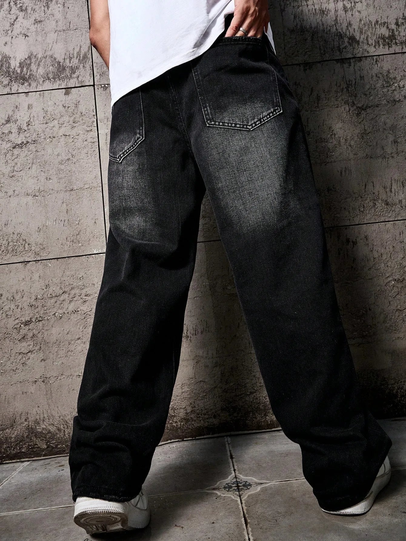 1pc Vintage Style Men's Black Washed Distressed Loose Wide Leg Relaxed Straight Jeans, Perfect Gift for Husband, Boyfriend Secondary image
